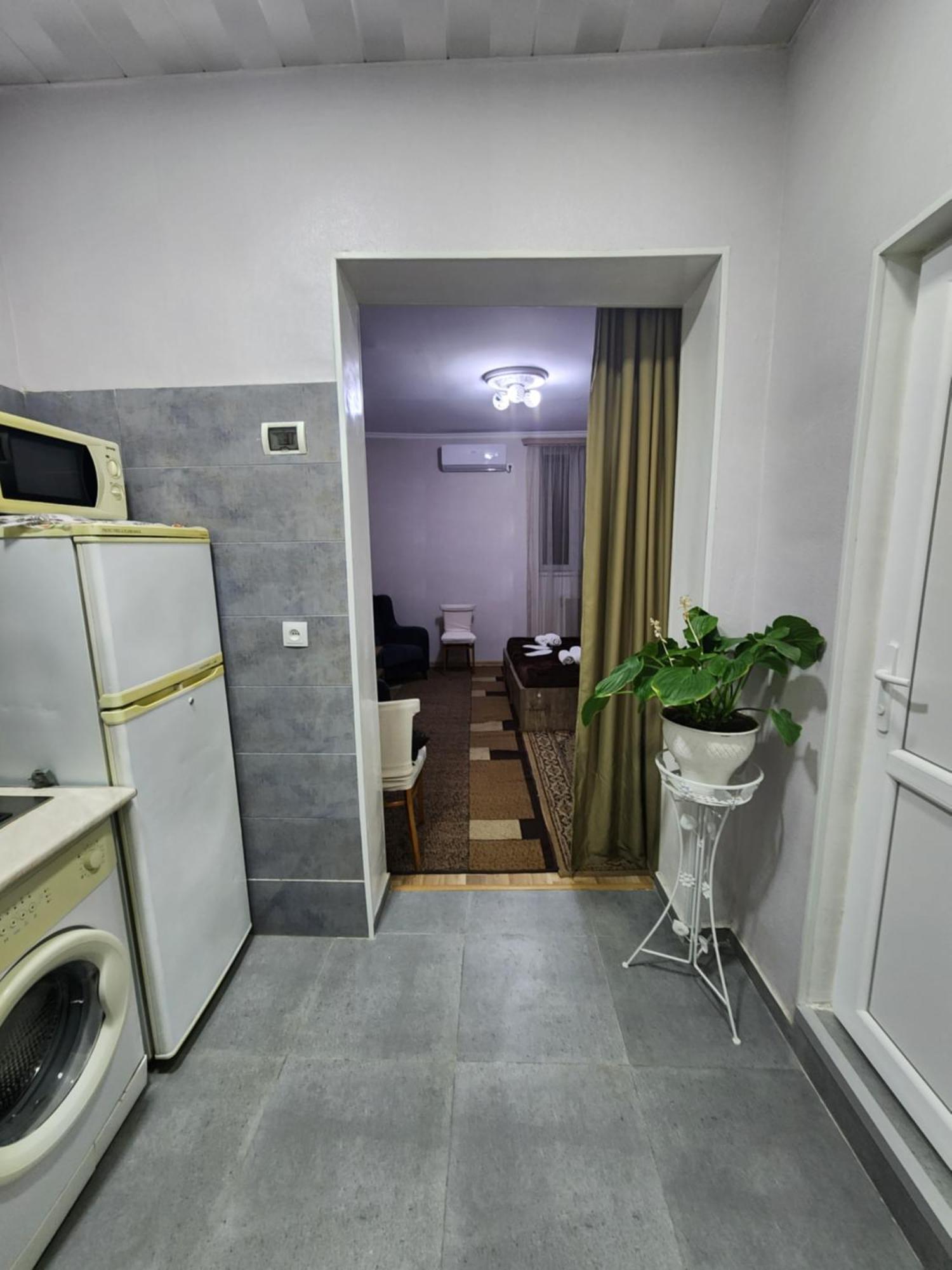 Nonaapartanent Tbilisi Exterior foto